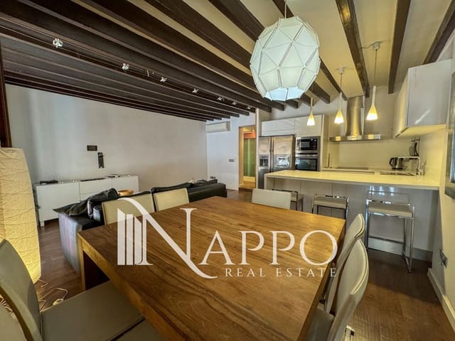 Appartement de 2 chambres à louer à El Sindicat, Palma de Mallorca - 1 700 € (Ref: 9579168)