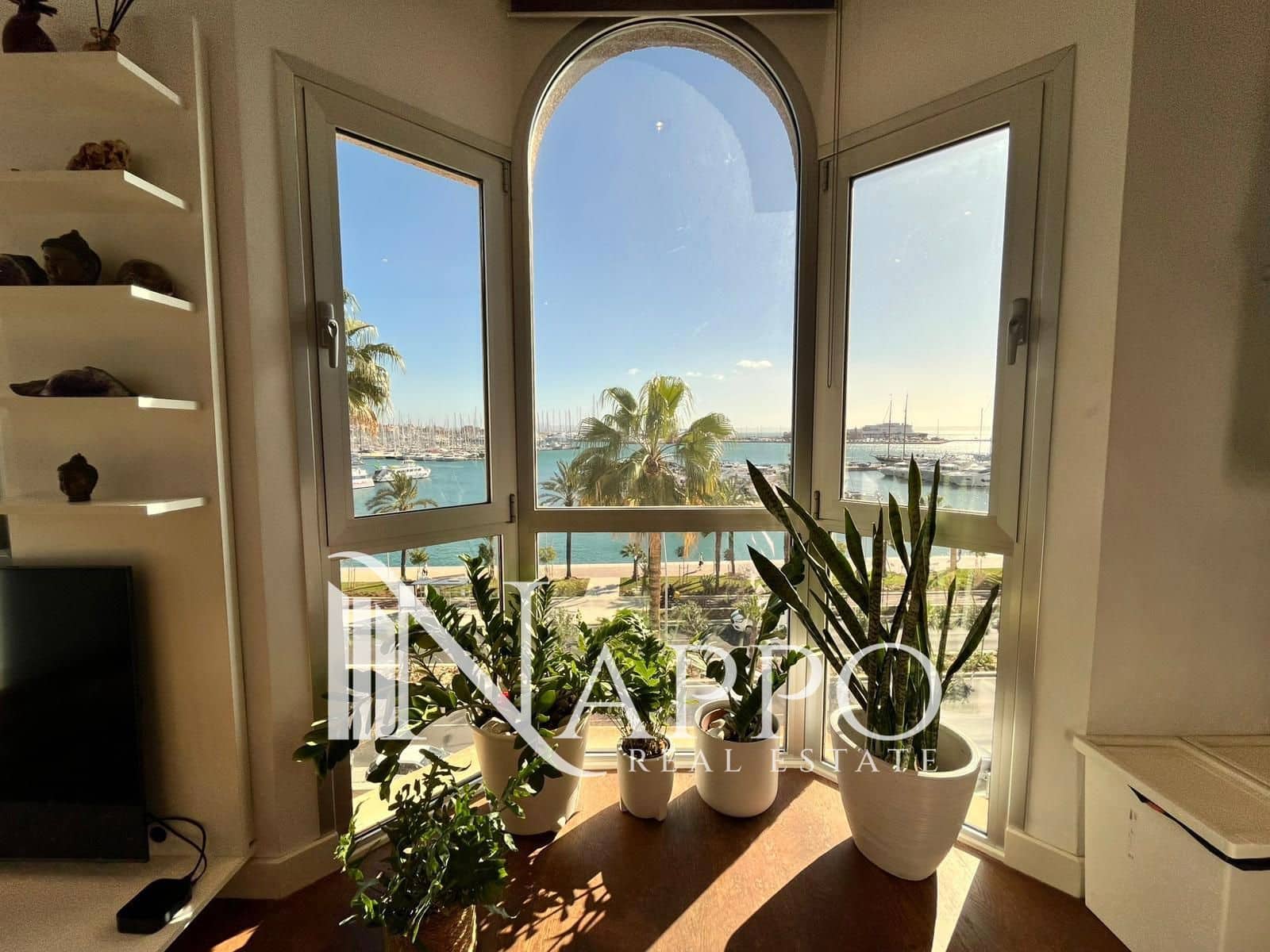 2 slaapkamer Flat te huur in Palma de Mallorca met zwembad garage - € 2.400 (Ref: 9581250)