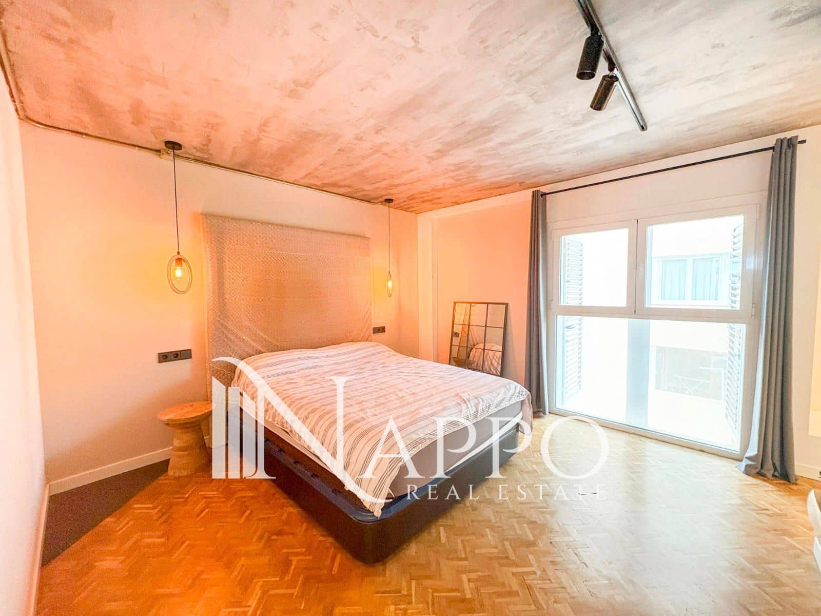 2 bedroom Flat for sale in El Toro / Port Adriano with pool garage - € 790,000 (Ref: 9585020)