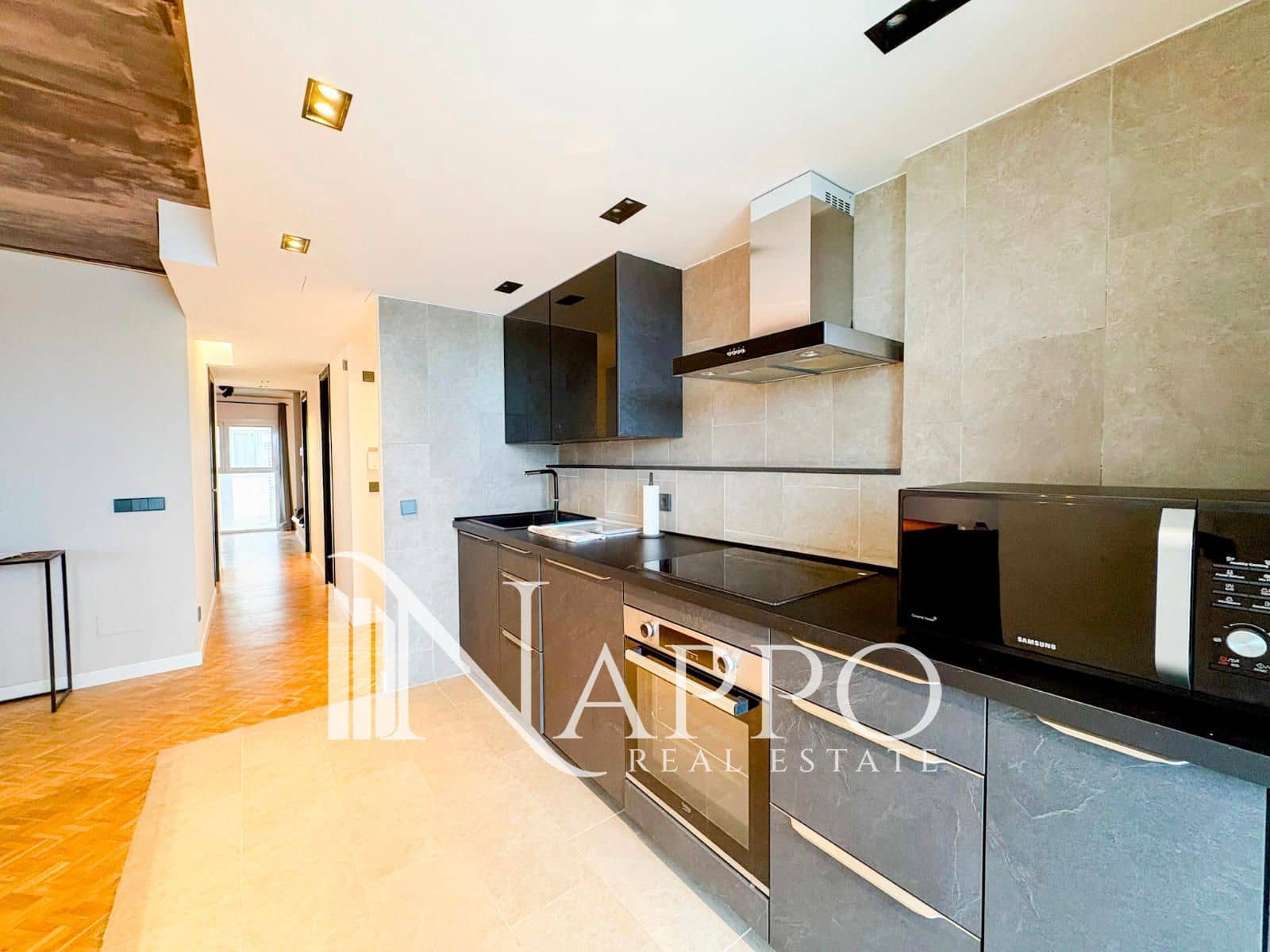 2 bedroom Flat for sale in El Toro / Port Adriano with pool garage - € 790,000 (Ref: 9585020)