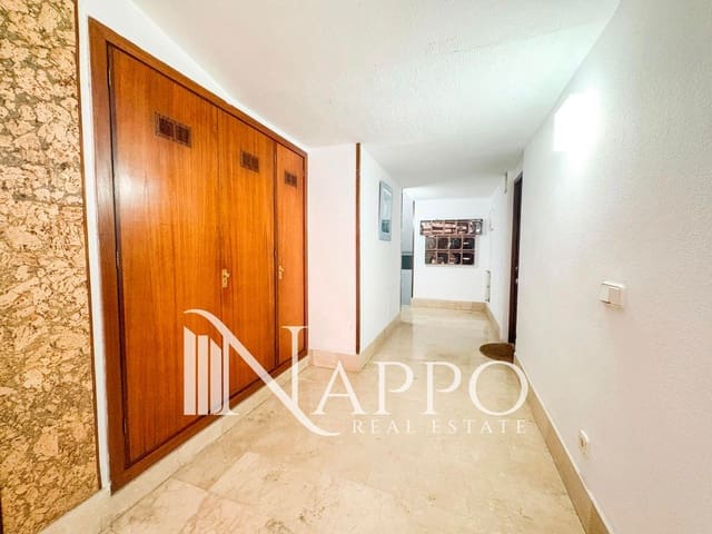 2 makuuhuone Asunto myytävänä paikassa El Toro / Port Adriano, Calvià mukana uima-altaan 
autotalli - 790 000 € (Ref: 9585020)