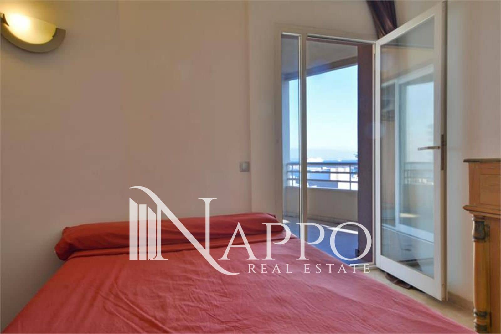 2 bedroom Penthouse for rent in Palma de Mallorca with pool garage - € 2,500 (Ref: 9598201)