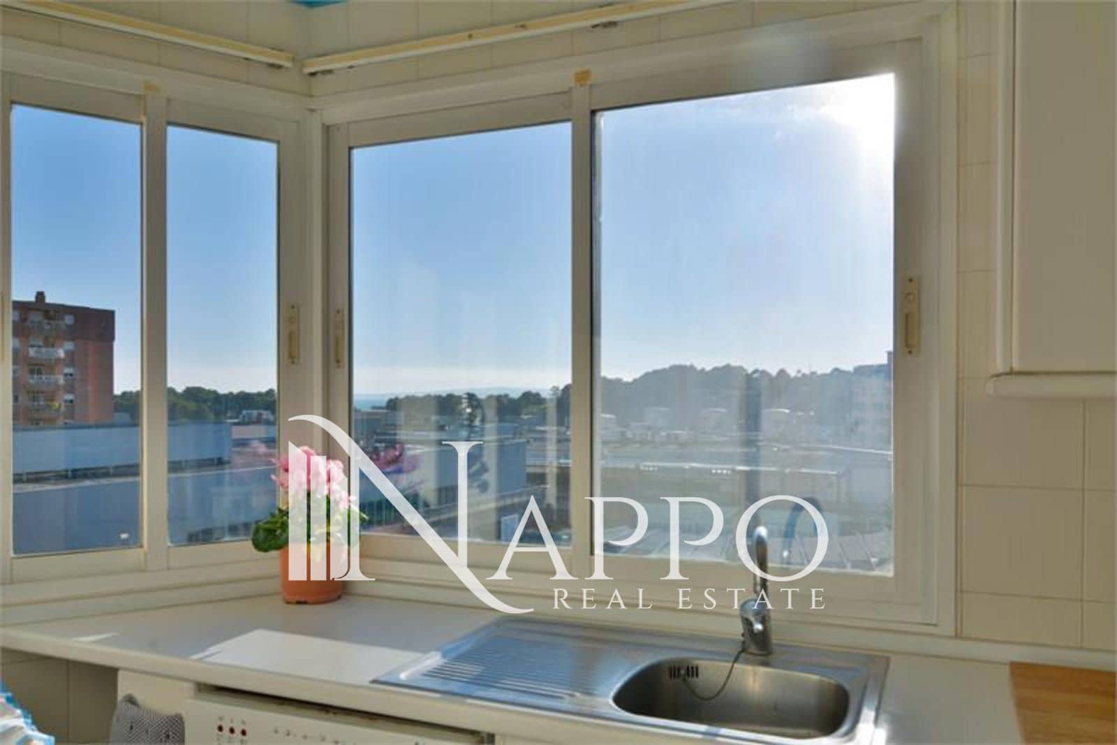 2 bedroom Penthouse for rent in Palma de Mallorca with pool garage - € 2,500 (Ref: 9598201)