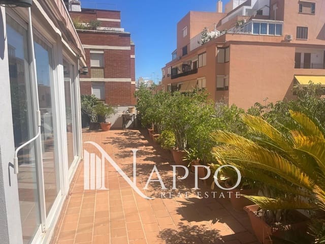2 quarto Penthouse para arrendar em Palma de Mallorca com garagem - 1 870 € (Ref: 9601519)