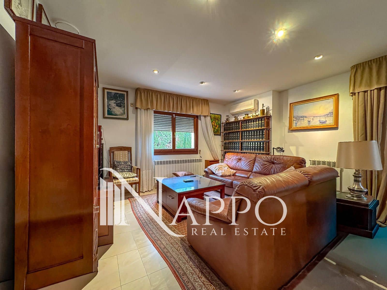 6 soverom Villa til salgs i Palma de Mallorca med garasje - € 1 200 000 (Ref: 9602421)