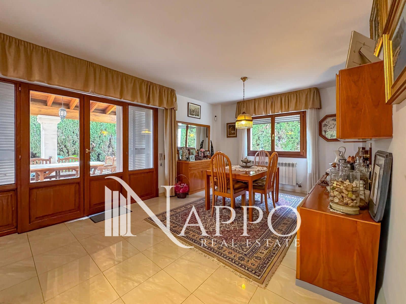 6 soverom Villa til salgs i Palma de Mallorca med garasje - € 1 200 000 (Ref: 9602421)