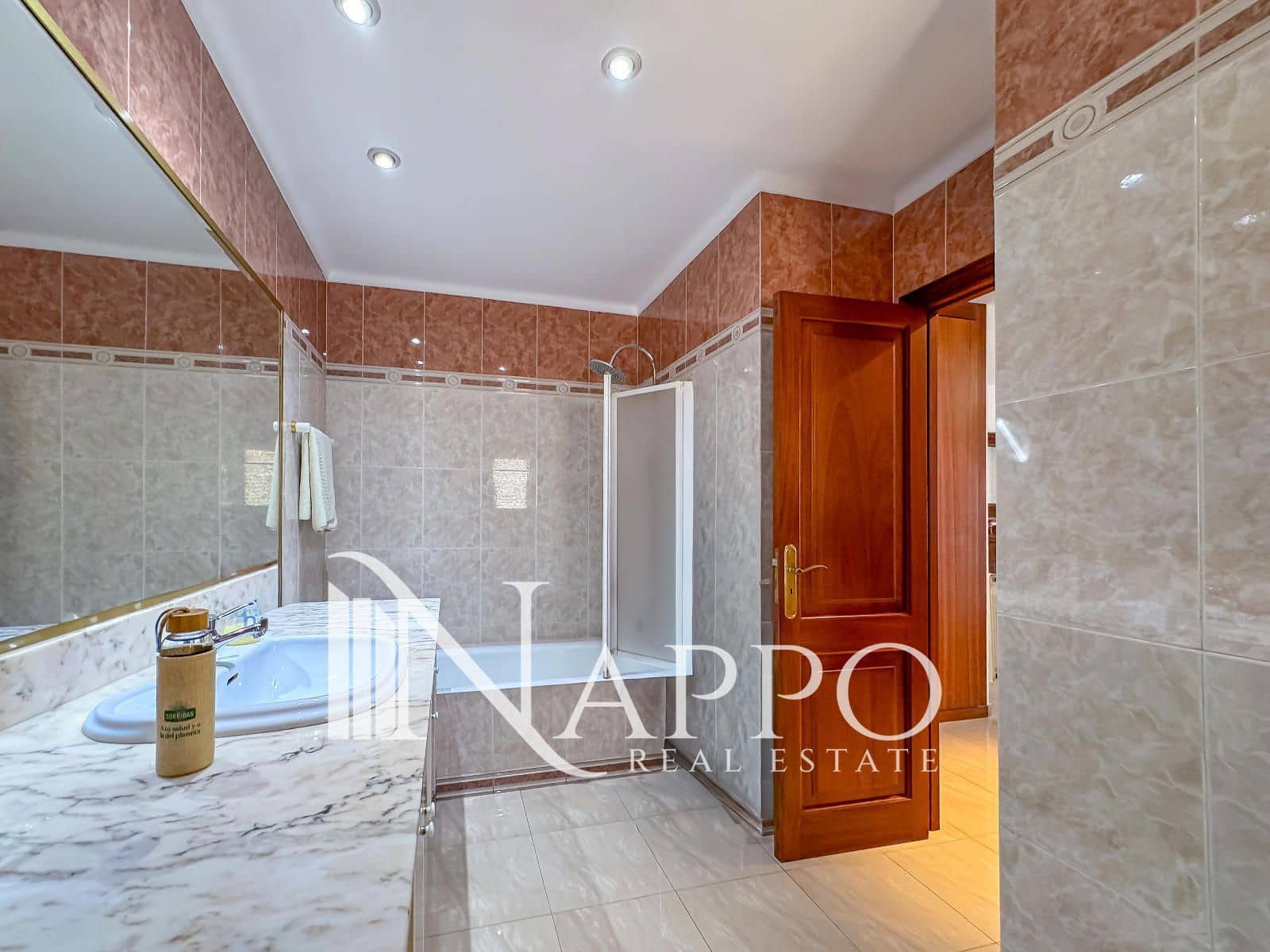 6 soverom Villa til salgs i Palma de Mallorca med garasje - € 1 200 000 (Ref: 9602421)