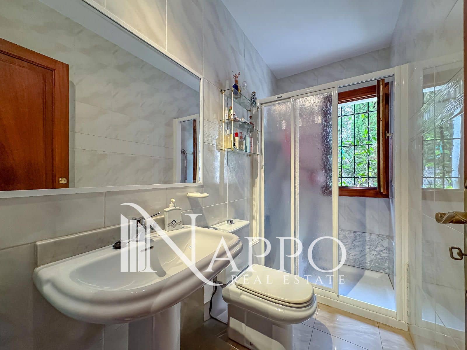 6 soverom Villa til salgs i Palma de Mallorca med garasje - € 1 200 000 (Ref: 9602421)