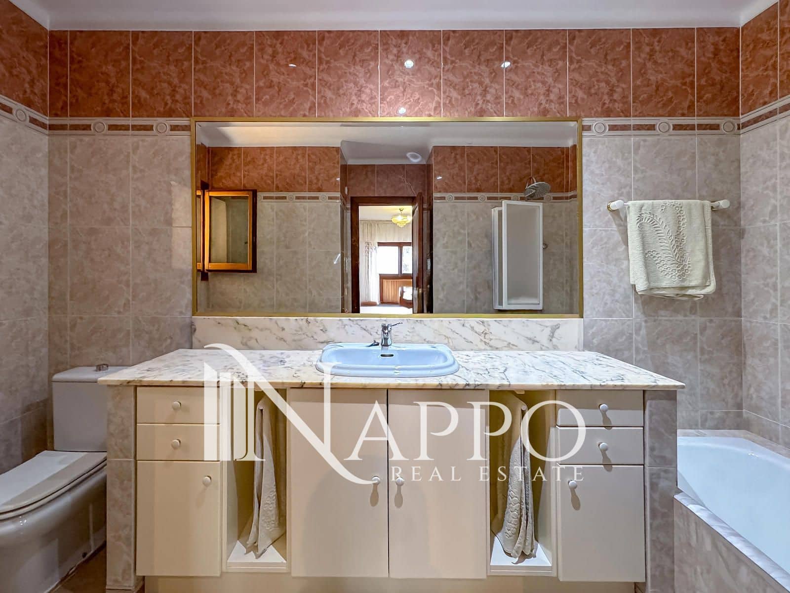 6 soverom Villa til salgs i Palma de Mallorca med garasje - € 1 200 000 (Ref: 9602421)