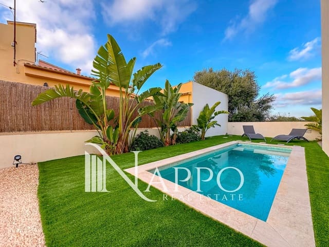 4 bedroom Townhouse for rent in Sa Rapita / La Rapita, Campos with pool garage - € 2,100 (Ref: 9603593)