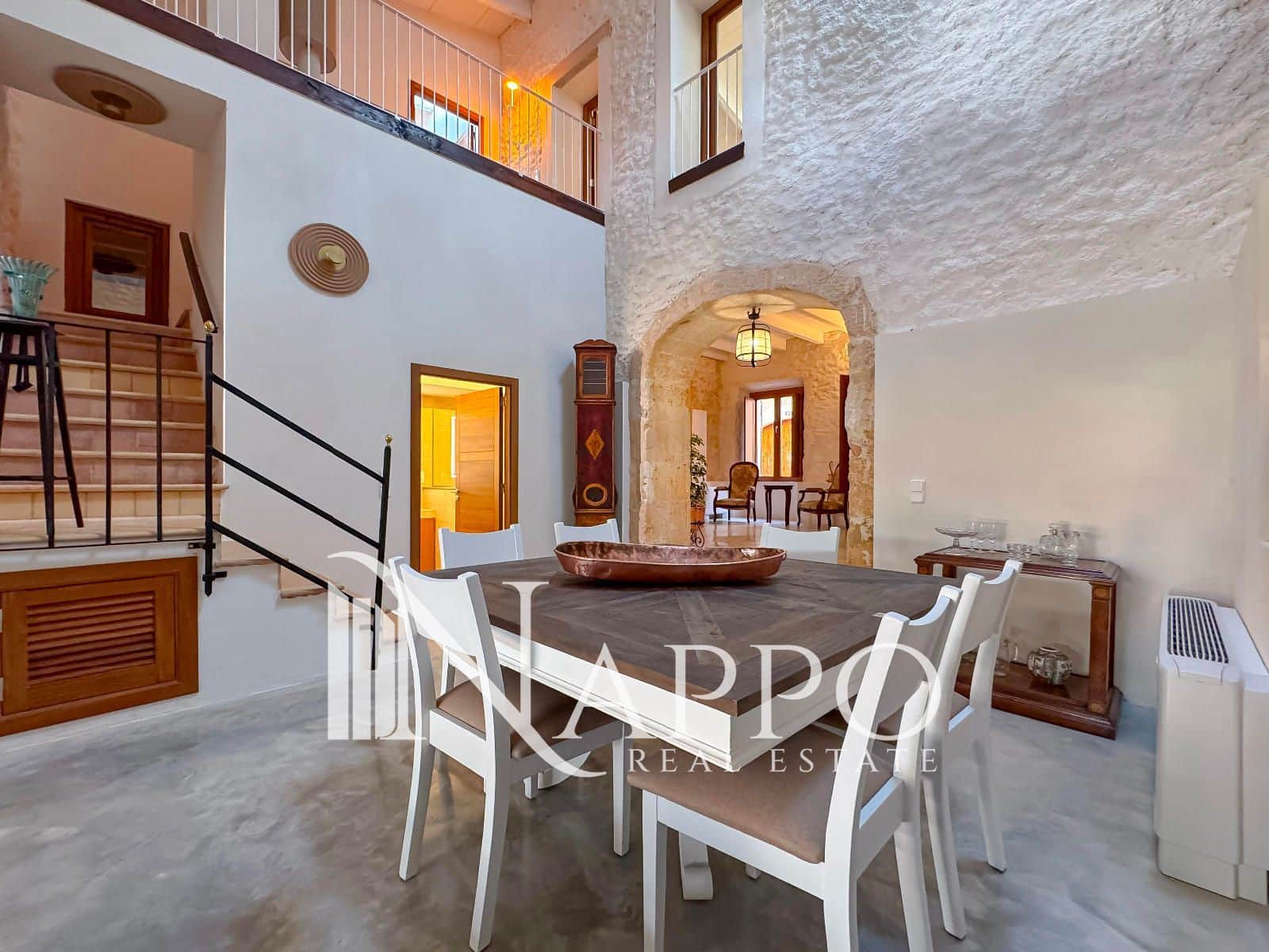 4 bedroom Villa for rent in Sencelles with pool garage - € 3,000 (Ref: 9603595)