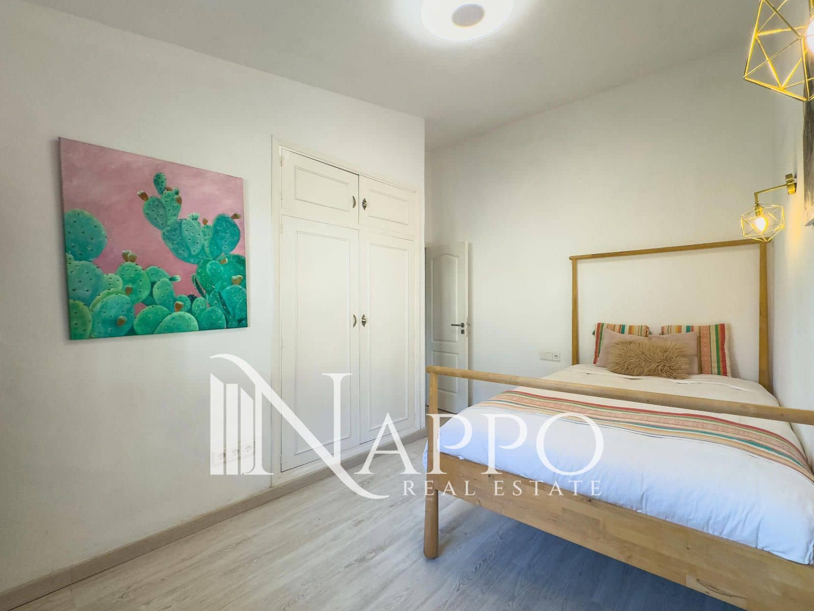 4 quarto Moradia para arrendar em Costa de la Calma - 4 500 € (Ref: 9605413)