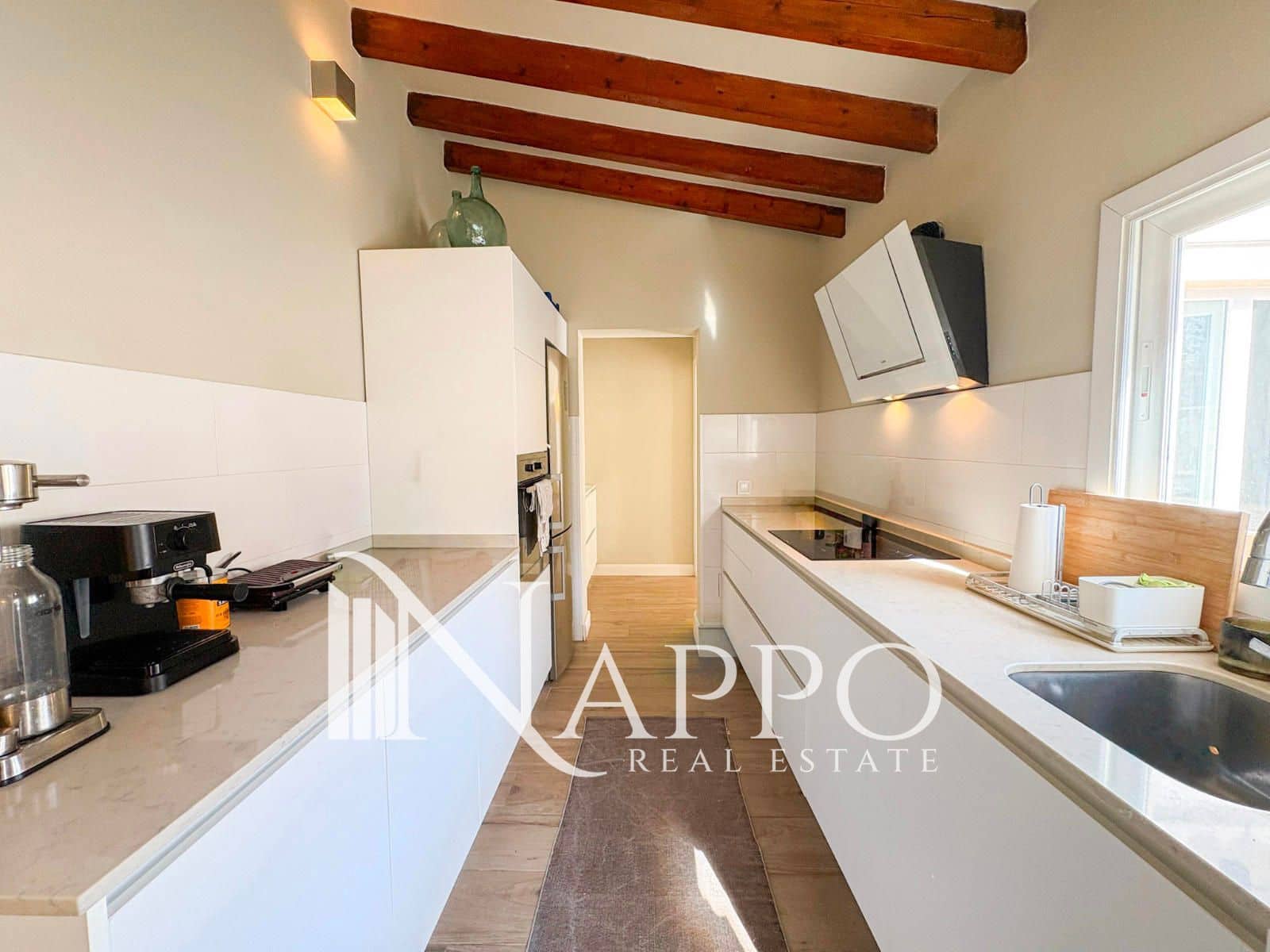 3 slaapkamer Flat te huur in Palma de Mallorca - € 2.400 (Ref: 9606610)