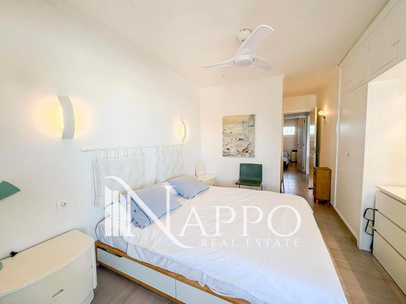 2 quarto Apartamento para arrendar em Magalluf com piscina garagem - 2 000 € (Ref: 9609550)