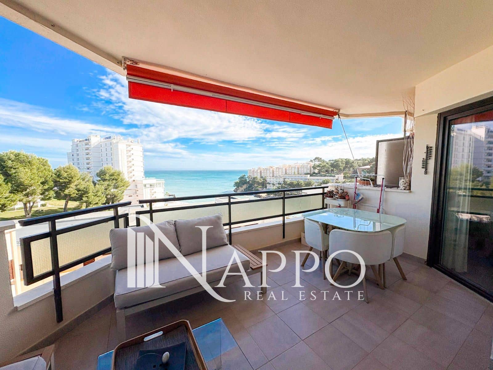 2 quarto Apartamento para arrendar em Magalluf com piscina garagem - 2 000 € (Ref: 9609550)