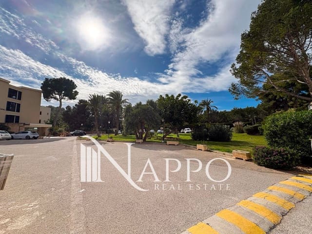 2 soverom Leilighet til leie i Magalluf, Calvià med svømmebasseng garasje - € 2 000 (Ref: 9609550)