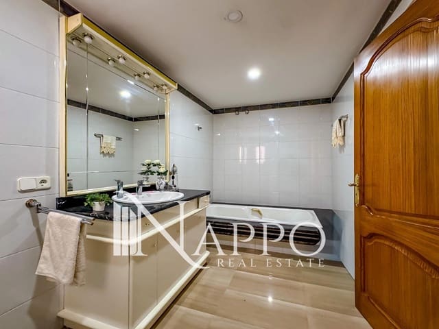 3 soveværelse Villa til salg i El Pont d'Inca / Es Pont d'Inca, Marratxí med swimmingpool - € 950.000 (Ref: 9610204)