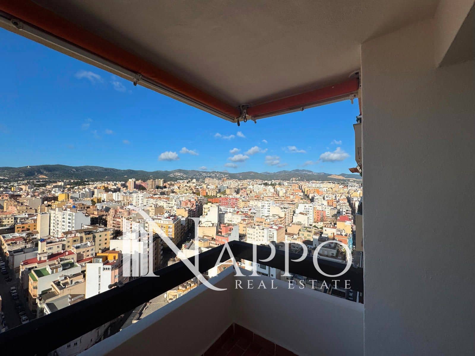 Piso de 3 habitaciones en Palma de Mallorca en venta con garaje - 595.000 € (Ref: 9612024)