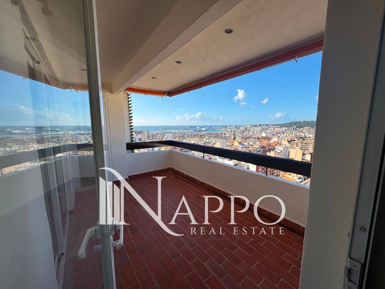 Piso de 3 habitaciones en Palma de Mallorca en venta con garaje - 595.000 € (Ref: 9612024)