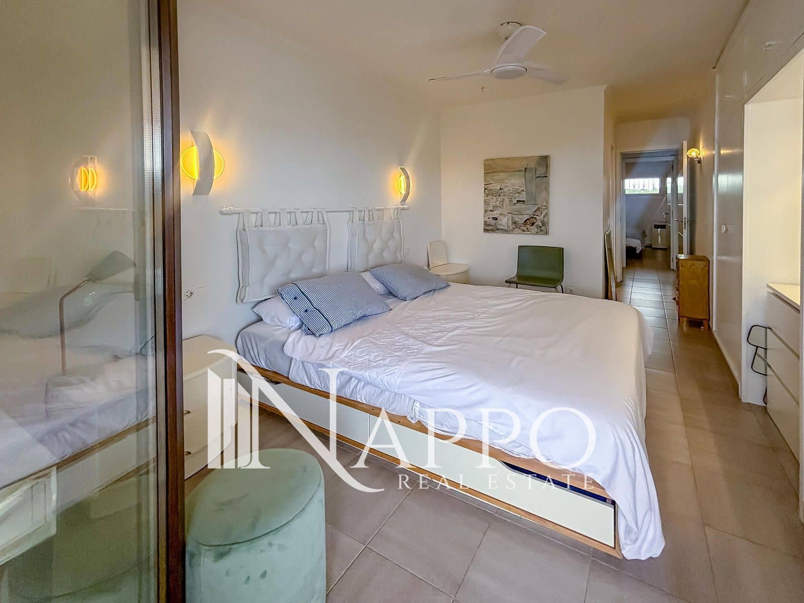 2 quarto Apartamento para arrendar em Cala Vinyes / Cala Vinyas / Cala Vinas com piscina garagem - 2 000 € (Ref: 9614083)