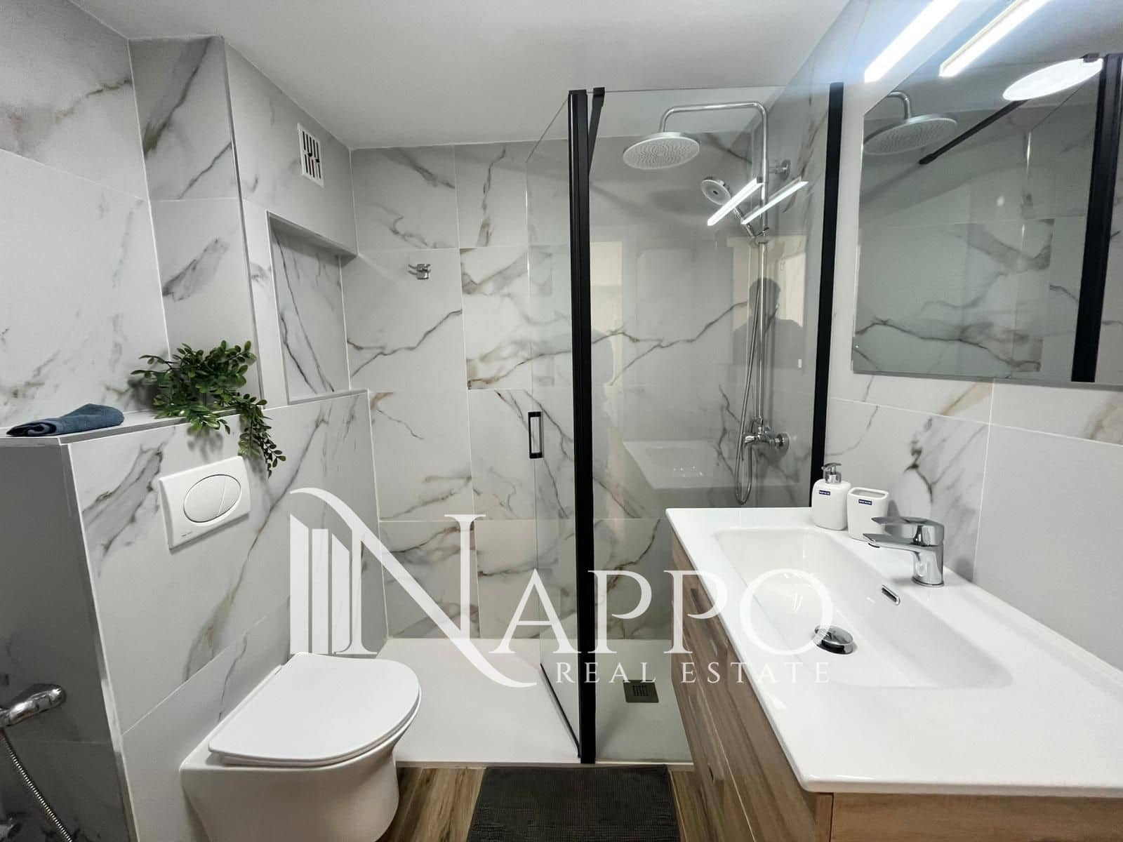 2 quarto Apartamento para arrendar em Cala Mayor com piscina - 1 700 € (Ref: 9614207)