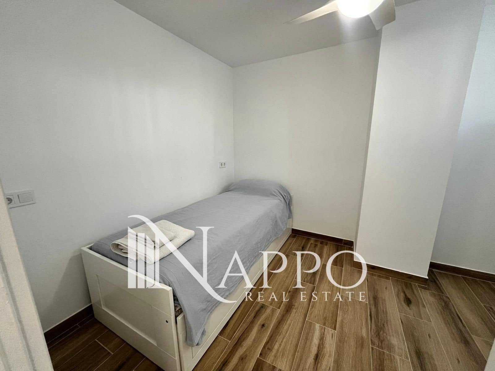 2 quarto Apartamento para arrendar em Cala Mayor com piscina - 1 700 € (Ref: 9614207)