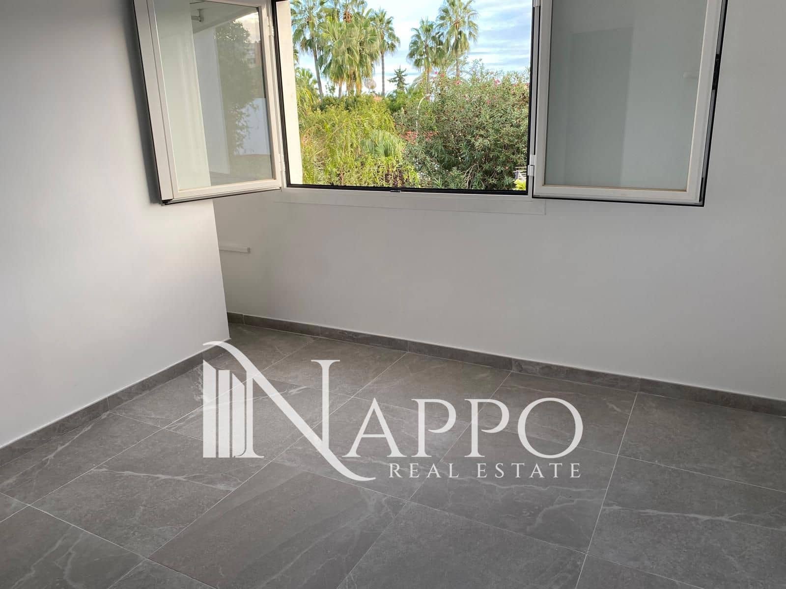 1 soveværelse Lejlighed til leje i Calvia med swimmingpool - € 1.500 (Ref: 9618469)