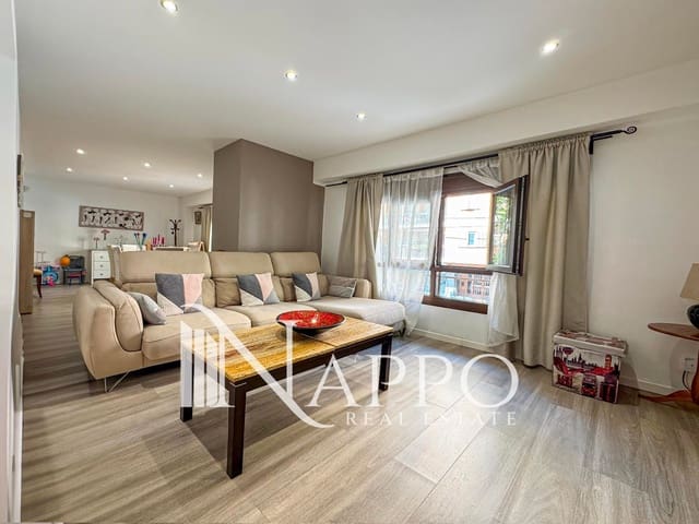 3 soveværelse Lejlighed til salg i Pere Garau, Palma de Mallorca - € 400.000 (Ref: 9618621)