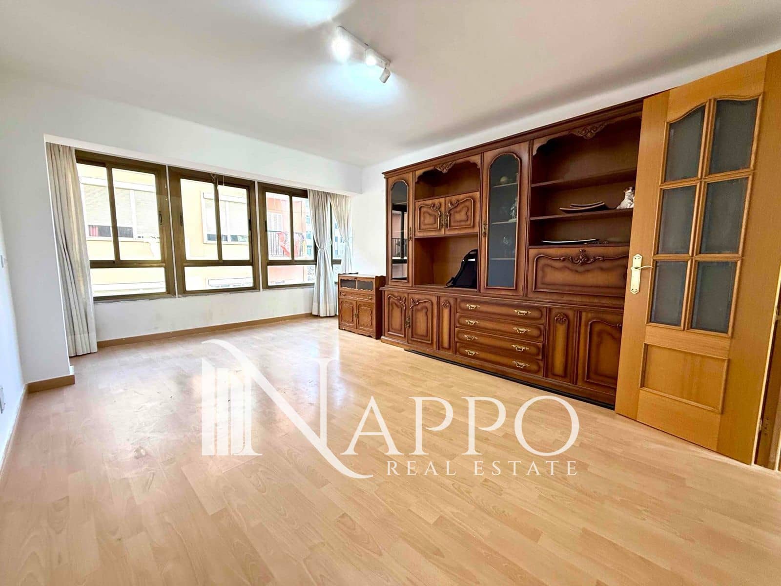 3 soveværelse Lejlighed til salg i Palma de Mallorca - € 275.000 (Ref: 9619723)