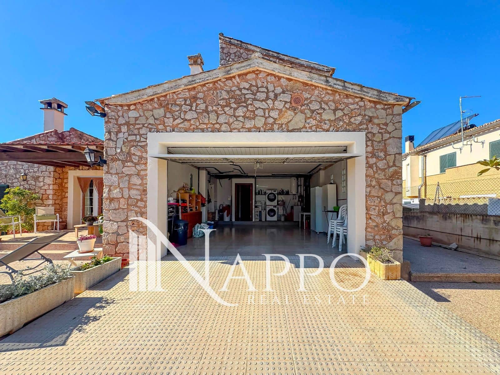 4 bedroom Villa for sale in Portol with pool garage - € 1,395,000 (Ref: 9624223)