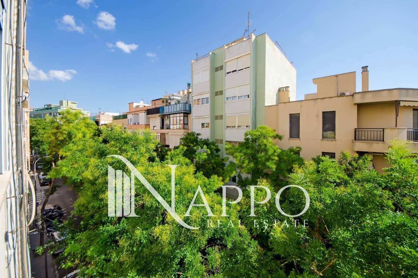 3 slaapkamer Flat te koop in Palma de Mallorca - € 360.000 (Ref: 9626559)