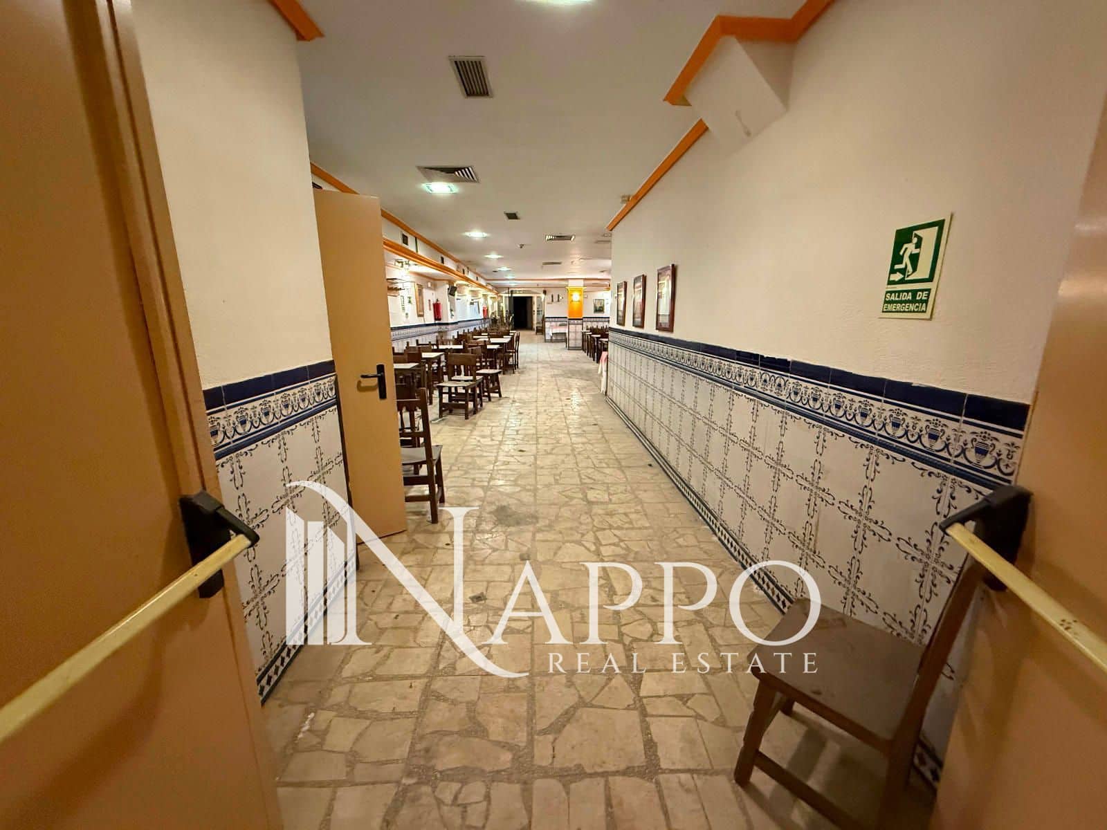 Gewerbe zu verkaufen in Madrid Stadt - 2.100.000 € (Ref: 9628408)