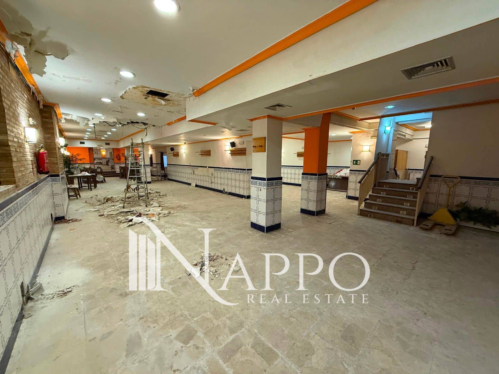 Gewerbe zu verkaufen in Madrid Stadt - 2.100.000 € (Ref: 9628408)