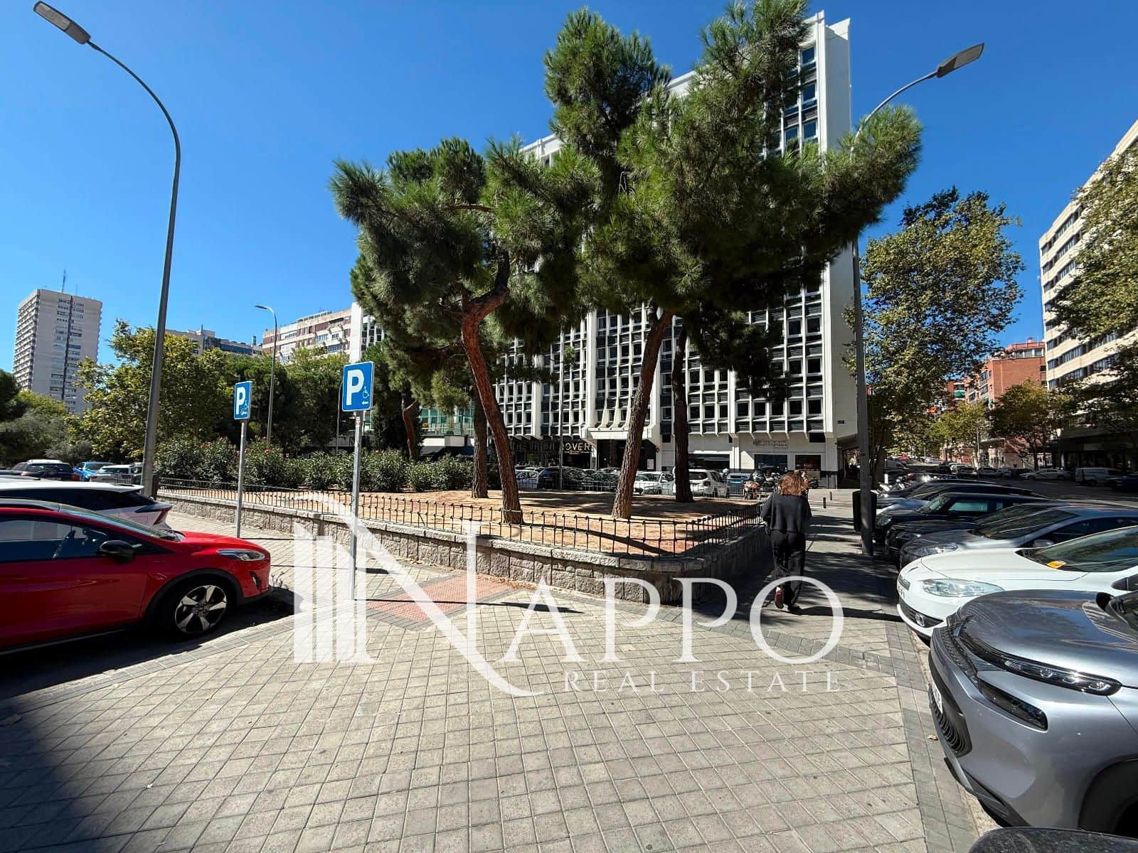 Gewerbe zu verkaufen in Madrid Stadt - 2.100.000 € (Ref: 9628408)