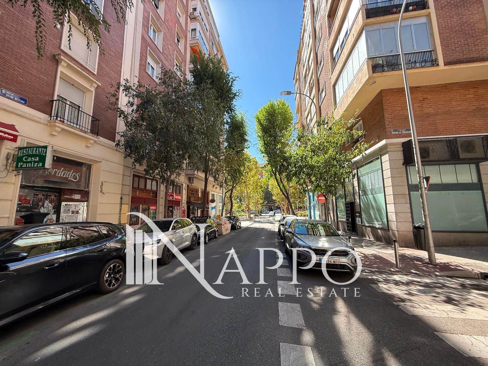 Gewerbe zu verkaufen in Madrid Stadt - 2.100.000 € (Ref: 9628408)