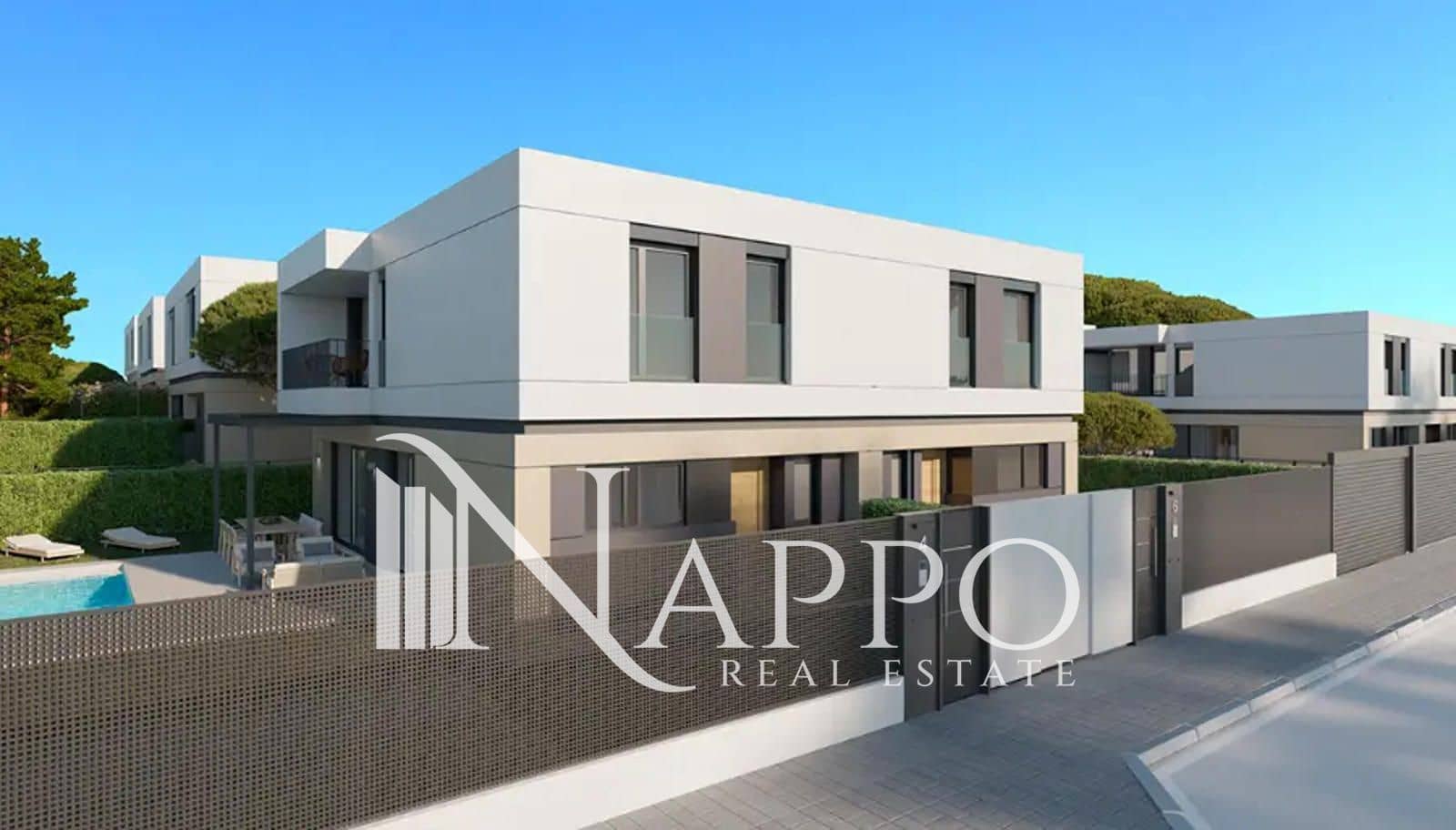 4 makuuhuone Huvila myytävänä paikassa Puig de Ros mukana uima-altaan 
autotalli - 850 000 € (Ref: 9629366)