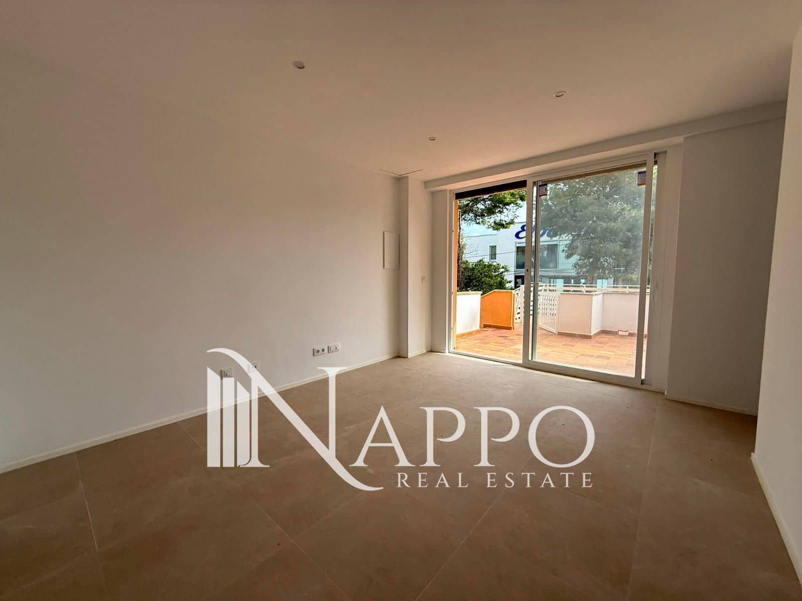 1 bedroom Flat for sale in Palmanova - € 170,000 (Ref: 9631445)