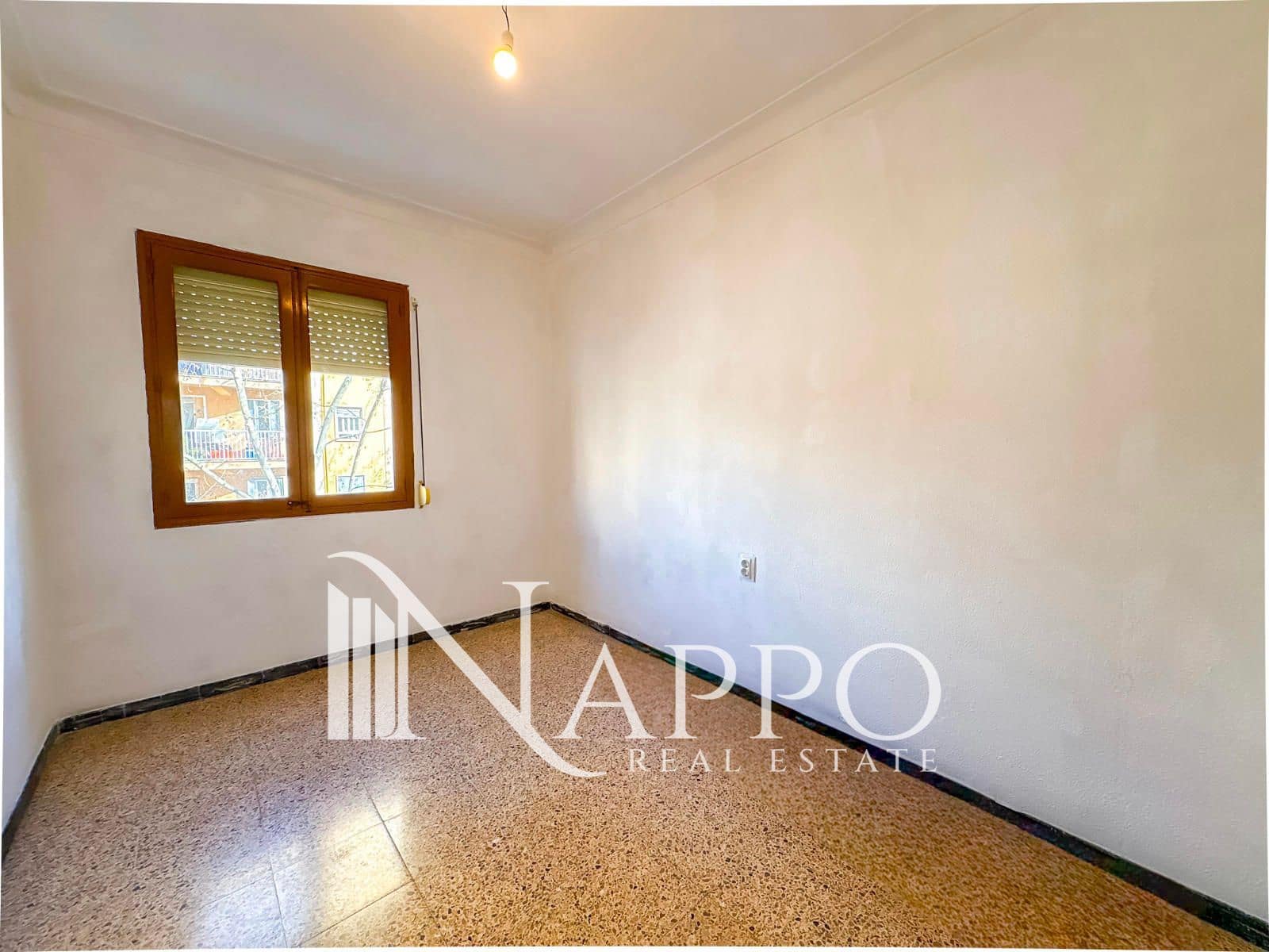 4 Zimmer Wohnung zu verkaufen in Palma de Mallorca - 415.000 € (Ref: 9635001)