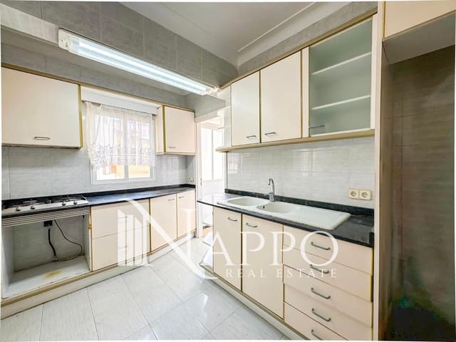 4 Zimmer Wohnung zu verkaufen in Palma de Mallorca - 415.000 € (Ref: 9635001)