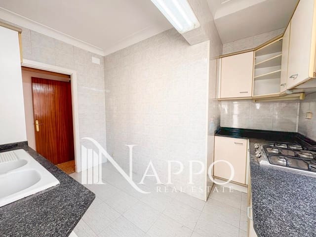 4 Zimmer Wohnung zu verkaufen in Palma de Mallorca - 415.000 € (Ref: 9635001)