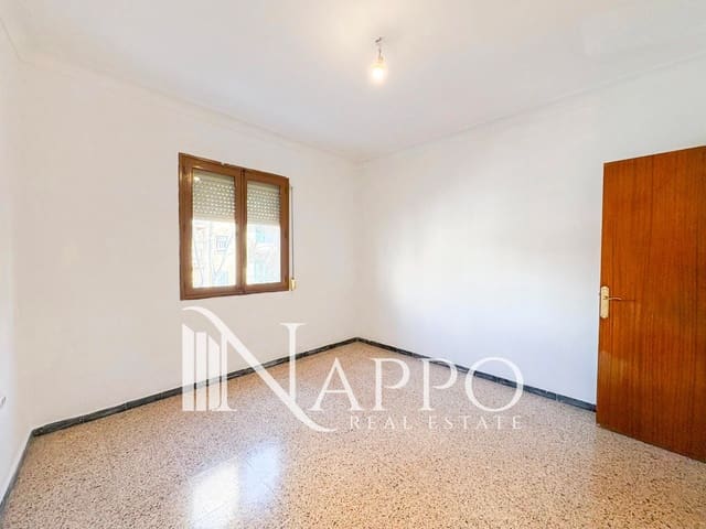 4 Zimmer Wohnung zu verkaufen in Palma de Mallorca - 415.000 € (Ref: 9635001)