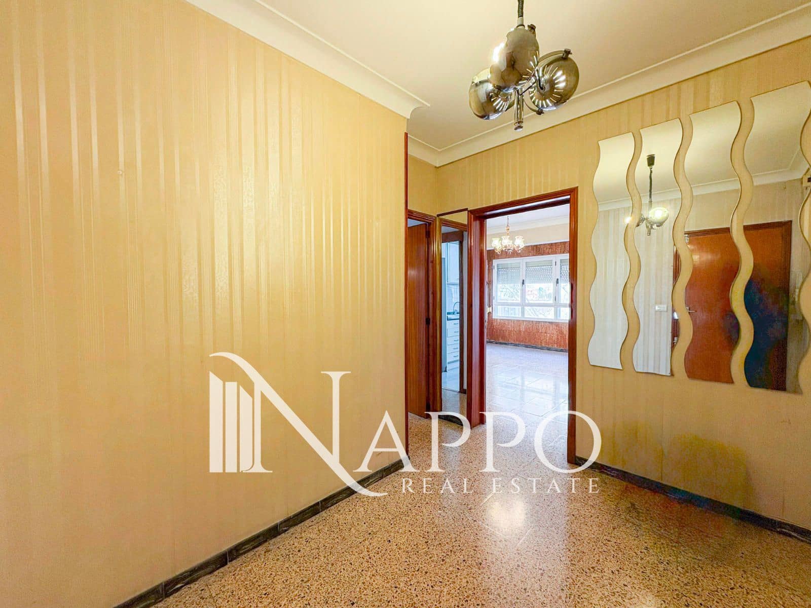 4 Zimmer Wohnung zu verkaufen in Palma de Mallorca - 415.000 € (Ref: 9635001)