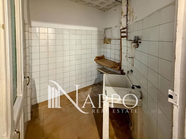 Kaupallinen vuokrattavana paikassa Chamberí, Madrid kaupunki - 1 100 € (Ref: 9635002)