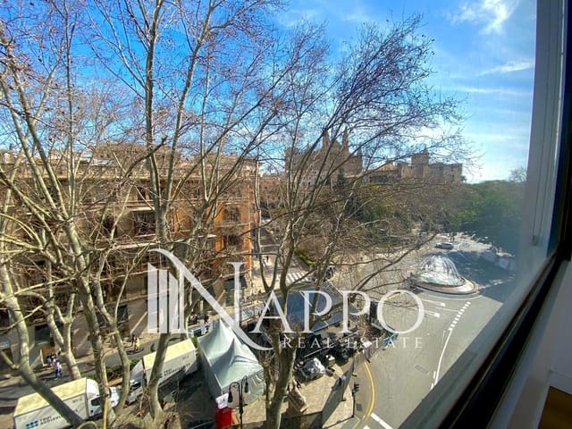 Kontor til salgs i Palma de Mallorca - € 695 000 (Ref: 9637986)