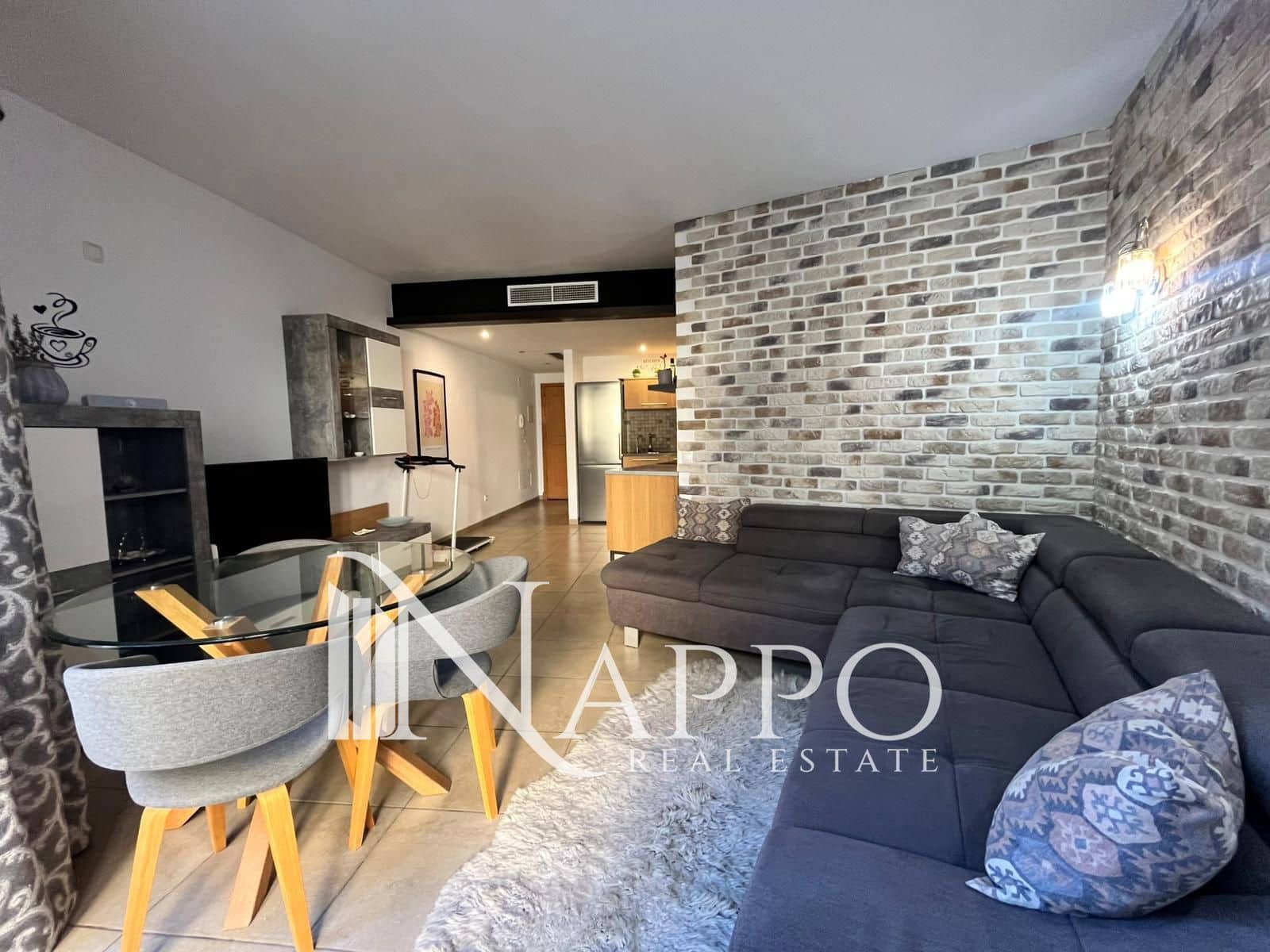 2 soveværelse Lejlighed til leje i Palma de Mallorca - € 2.000 (Ref: 9640588)