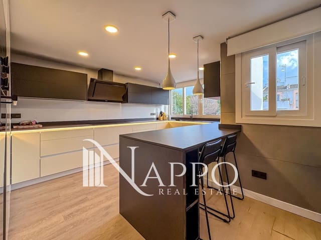 Casa de 4 habitaciones en Son Ferrer, Calvià en venta con piscina garaje - 799.000 € (Ref: 9641032)