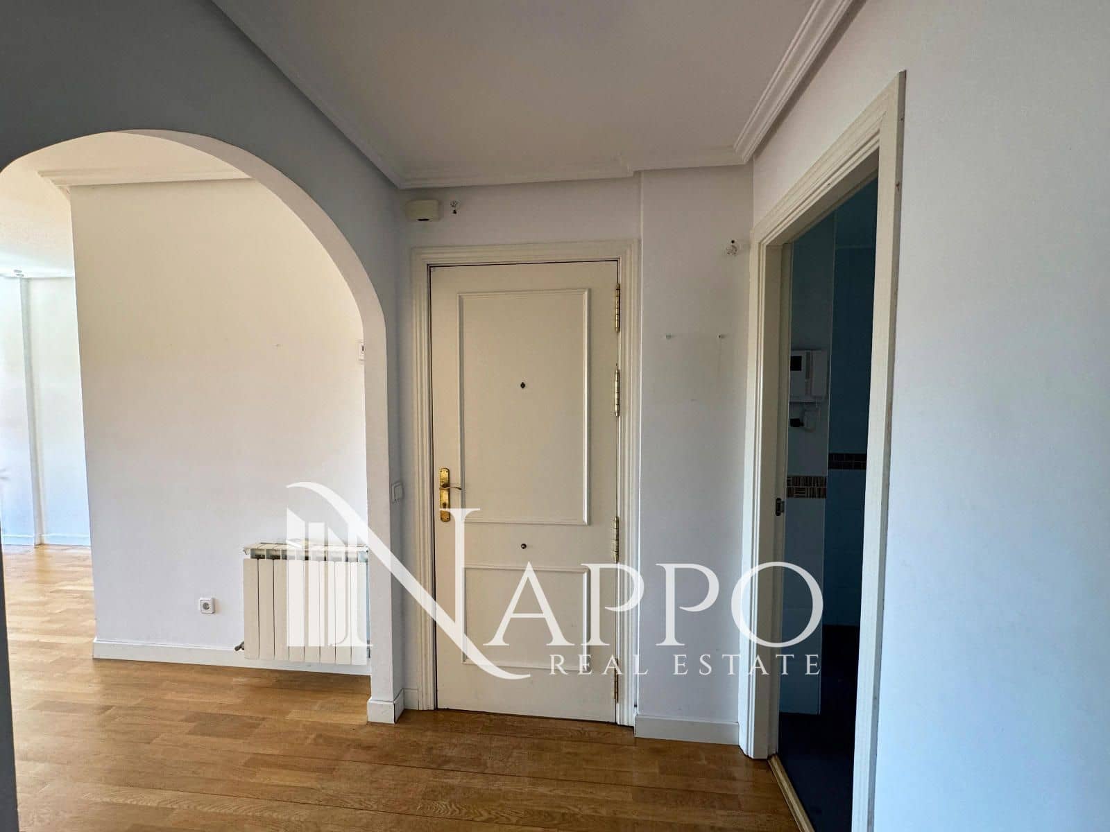 3 camera da letto Appartamento da affittare in Majadahonda con piscina garage - 2.400 € (Rif: 9645456)