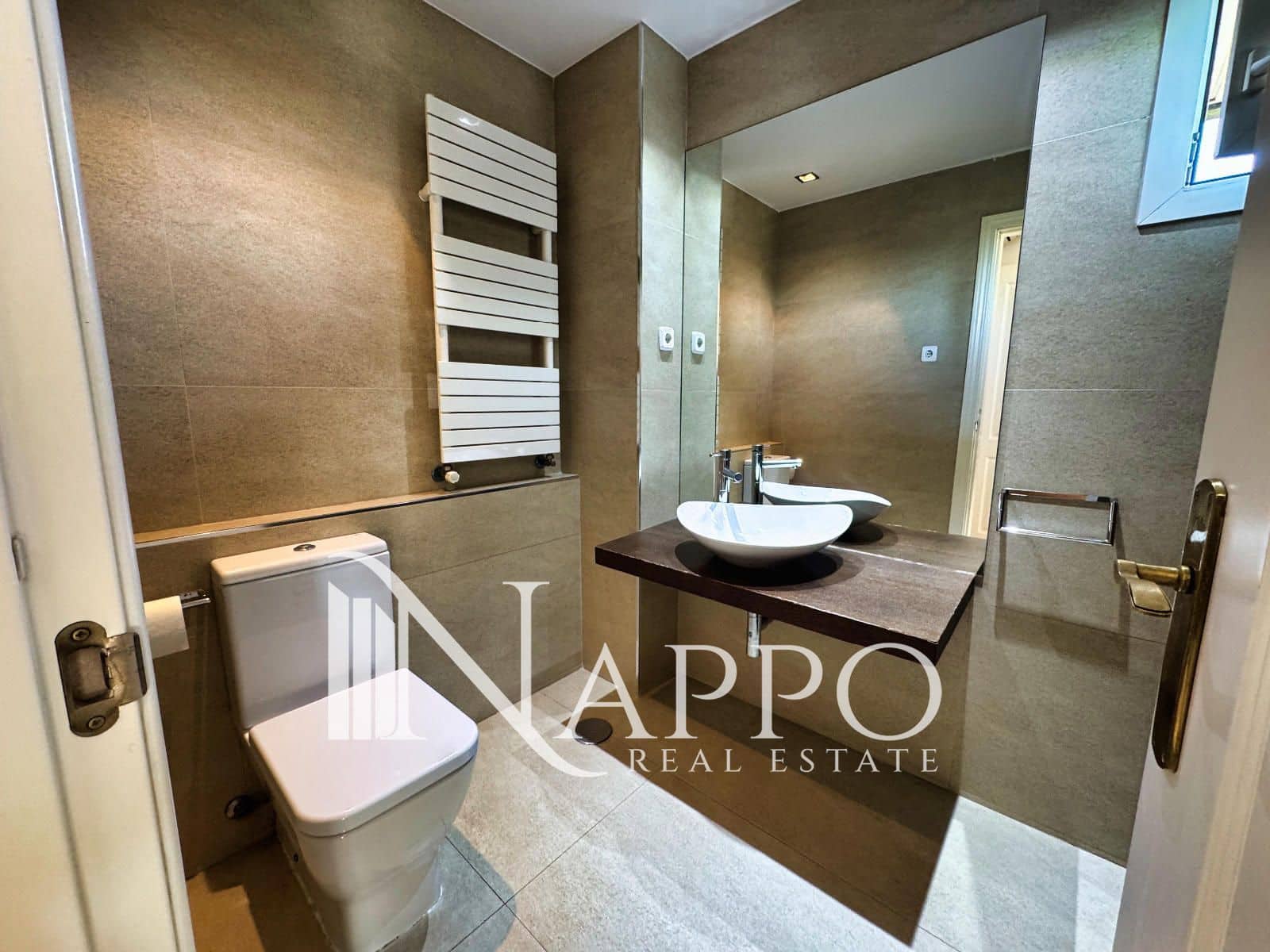 3 camera da letto Appartamento da affittare in Majadahonda con piscina garage - 2.400 € (Rif: 9645456)