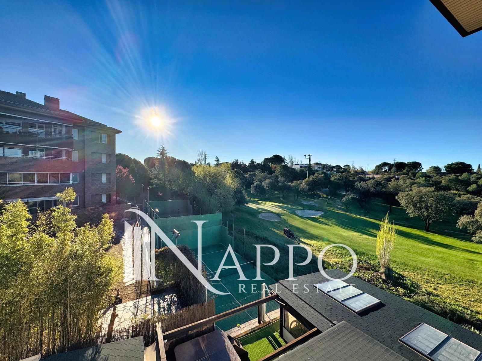 3 camera da letto Appartamento da affittare in Majadahonda con piscina garage - 2.400 € (Rif: 9645456)