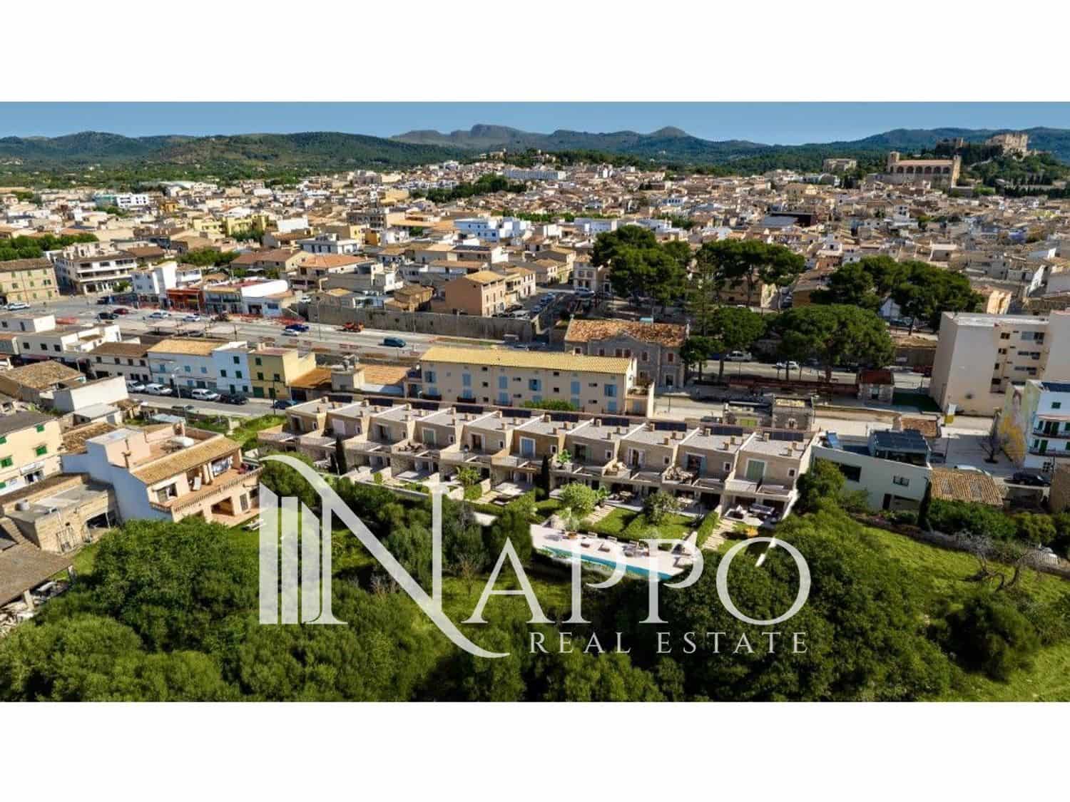 3 quarto Penthouse para venda em Arta com piscina garagem - 795 000 € (Ref: 9650446)